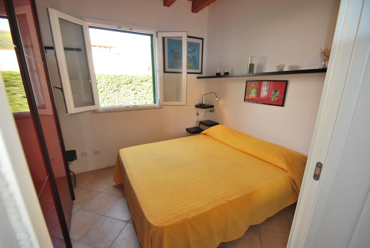 Villetta Ciclamino Casa Alzi Exteriör bild