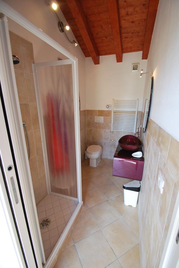 Villetta Ciclamino Casa Alzi Exteriör bild